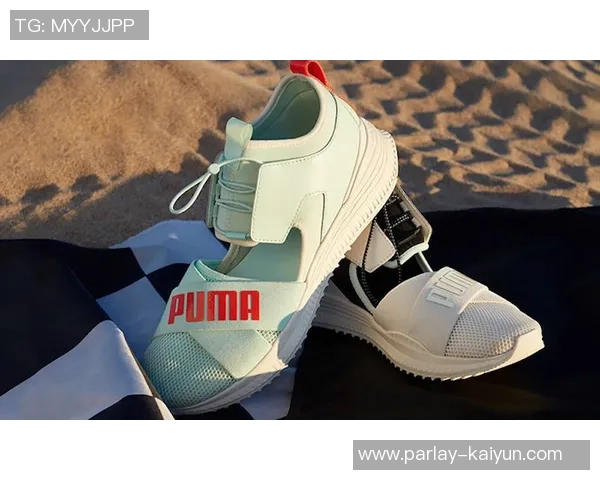 小巧轻便的Nike足球鞋助你在球场上展现灵活身姿与卓越表现 小巧轻便的Nike足球鞋助你在球场上展现灵活身姿与卓越表现