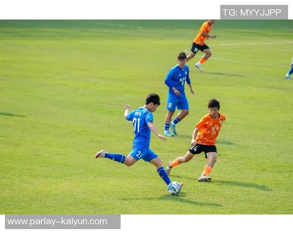 足球网拍照不露脸的创意方式分享让你轻松记录精彩瞬间